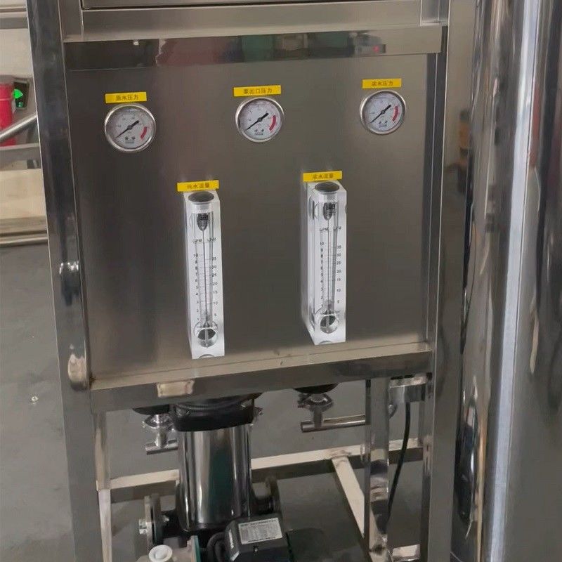 Máquina de tratamento industrial de água potável pura de caixa de madeira 500l com filtro RO