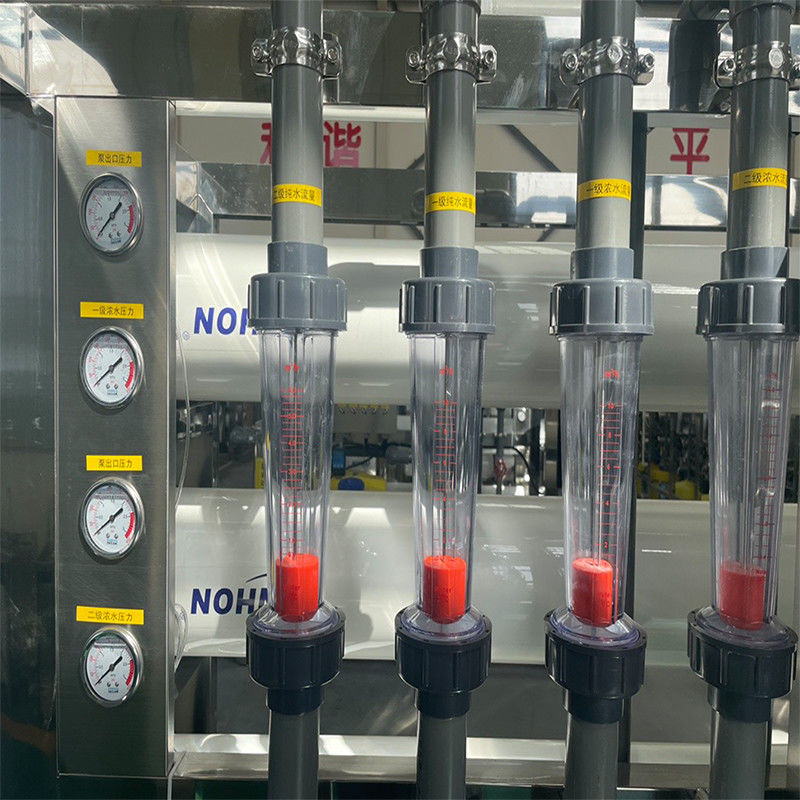 Instalação de purificação de água por osmose reversa de duplo tratamento de 380V/1.5Kw para 10 toneladas de água