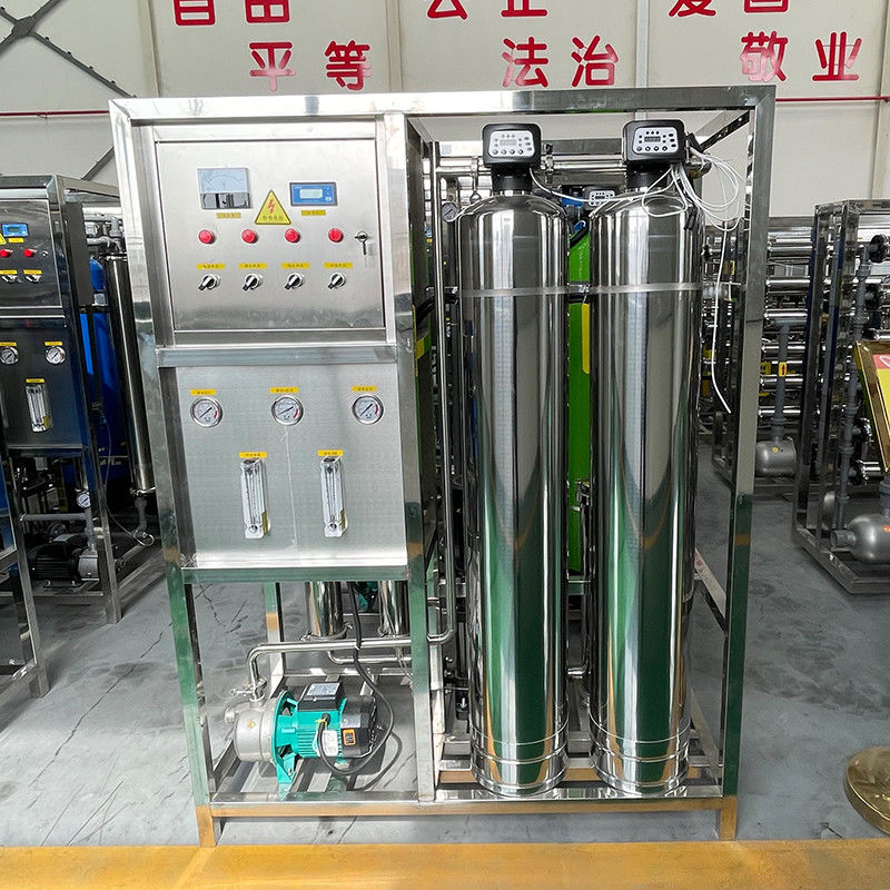 380V/1.5Kw Sistema de osmose reversa 1000 litros Estação de reabastecimento de água Máquina para lago de pesca