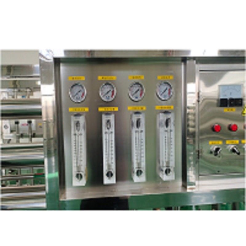 10-40C Temperatura da água Equipamento de purificação de água 2TPH com tratamento RO de dois estágios
