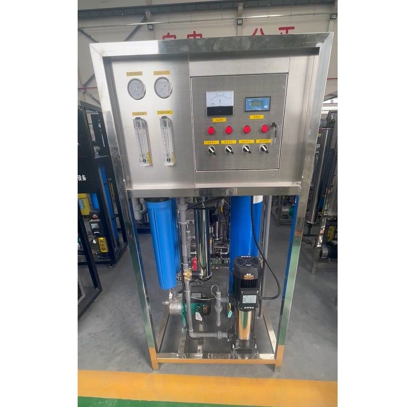 Função de purificação de água 500LPH Sistema de filtro de água RO de aço inoxidável SS 304 316