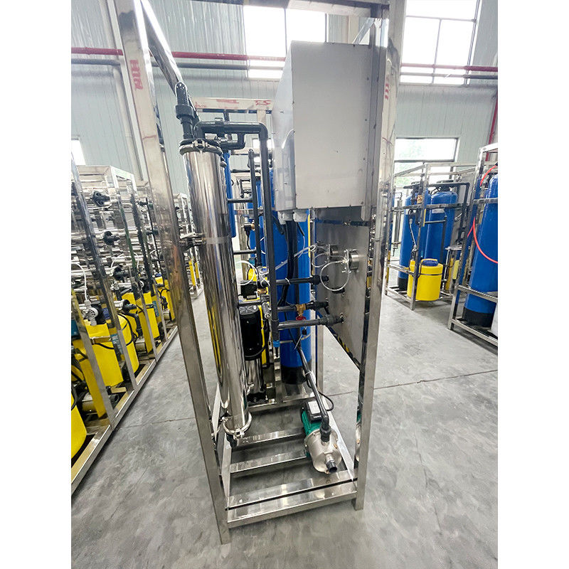 Componentes essenciais Motor Sistema de purificação de água de 500 kg/h para produção de água mineral