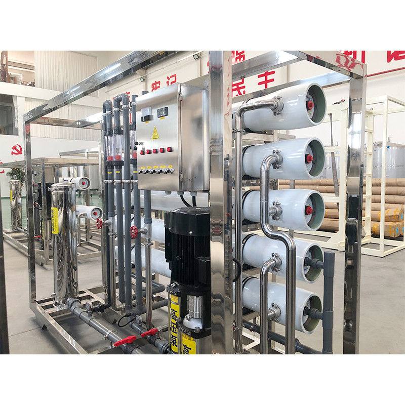 Esterilização UV 5T RO Estação de Tratamento de Água para Purificação de Água na Produção de Cosméticos