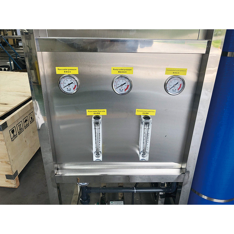 Equipamento automático de tratamento de água mineral por osmose reversa para produção em grande escala