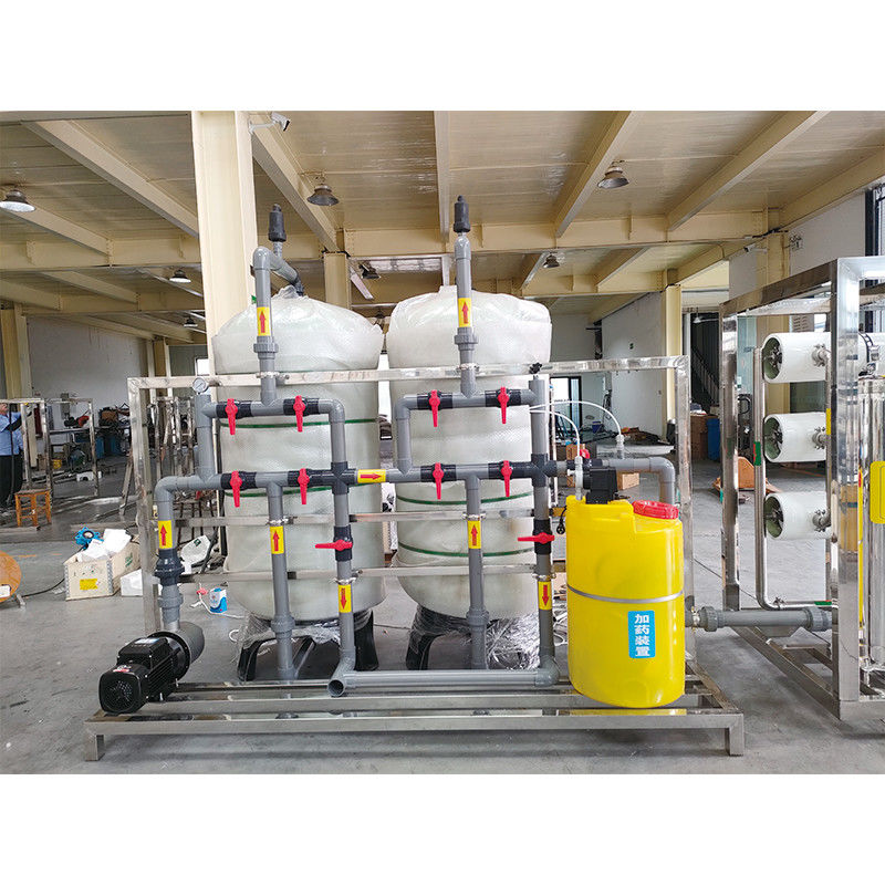 Instalação comercial de filtragem de água 6000LPH para filtragem de água por osmose reversa industrial